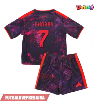 Lacne Dětský Futbalové dres Bayern Munich Serge Gnabry #7 2026-27 Krátky Rukáv - Tretina (+ trenírky)